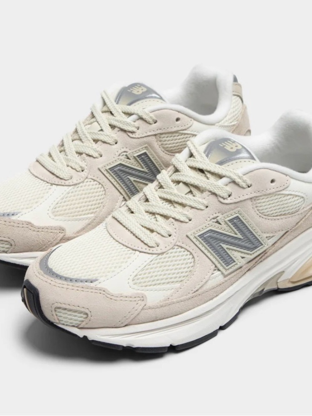 Women’s New Balance 2010